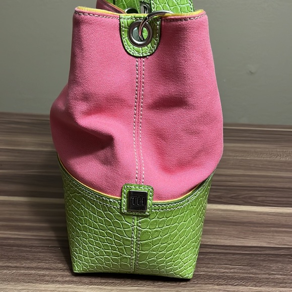 Tommy Hilfiger Swinger Satchel pink and yellow green purse PERFECT FOR SPRING! - Picture 5 of 16